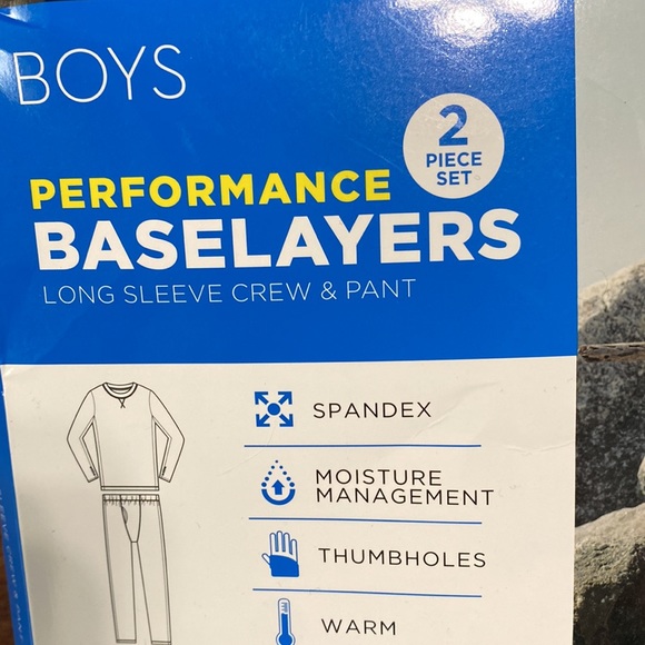 Cuddl Duds Boys Performance Base Layers Two-Piece Set NWT - Picture 2 of 6